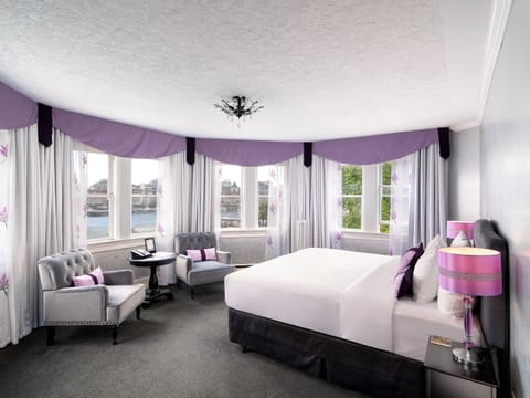 Premium Room | Premium bedding, individually decorated, individually furnished