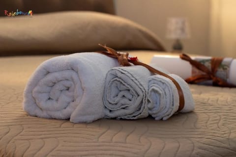 Double Room (Centro Città) | Individually decorated, individually furnished, free WiFi, bed sheets