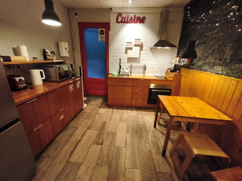 Family Room, Shared Bathroom (with bunk beds) | Living area