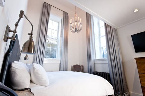 Premium bedding, down comforters, pillowtop beds, in-room safe