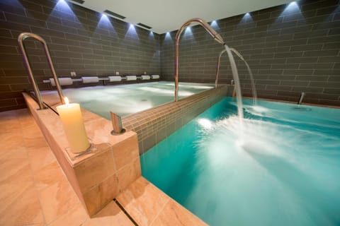 Sauna, hot tub, Turkish bath, body treatments, hydrotherapy