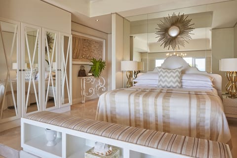 Superior Room, Sea Facing | Premium bedding, in-room safe, desk, iron/ironing board