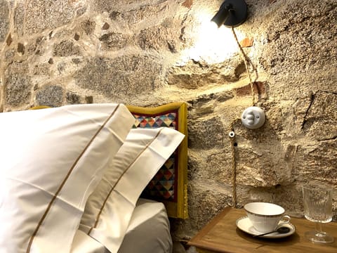 Design Double Room (Duminiha) | Premium bedding, down comforters, Tempur-Pedic beds, free minibar