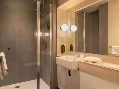 Desk, laptop workspace, blackout drapes, soundproofing