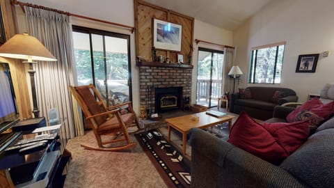 Condo, 1 Bedroom | Interior