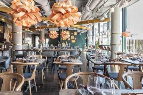 Dinner served, Spanish cuisine