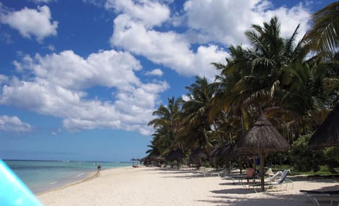 Apartment, 2 Bedrooms, Accessible, Smoking | Beach