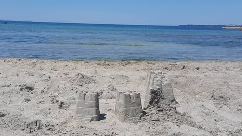 Apartment, 2 Bedrooms, Balcony | Beach