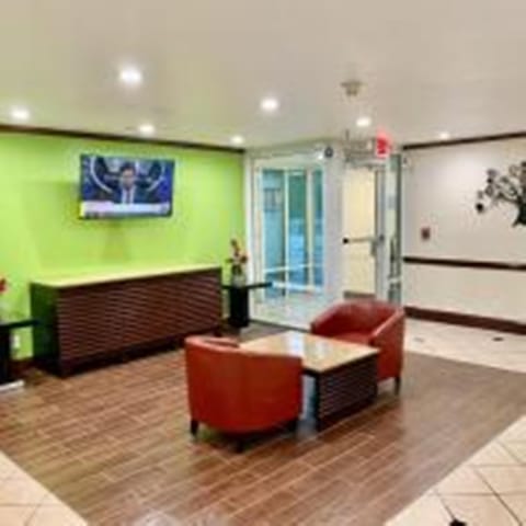 40-inch LED TV with cable channels, TV