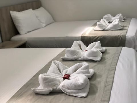 Standard Quadruple Room | Free WiFi, bed sheets