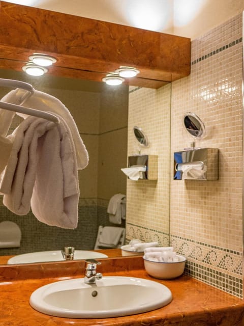 Free toiletries, hair dryer, towels