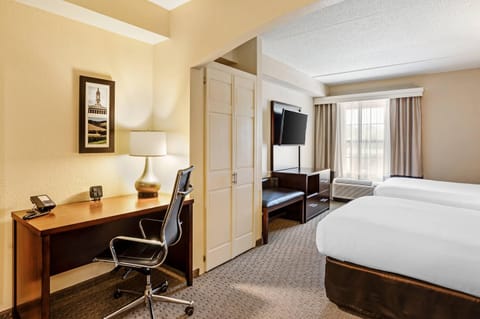 Premium bedding, pillowtop beds, in-room safe, desk