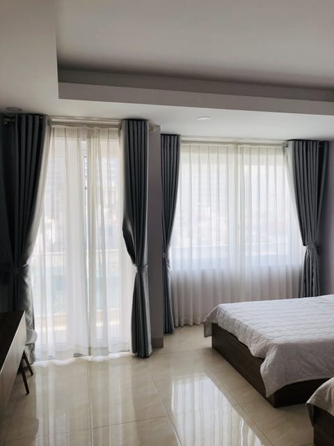 Deluxe Double Room | Blackout drapes, free WiFi
