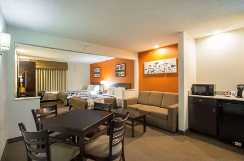 Premium bedding, pillowtop beds, individually furnished, desk