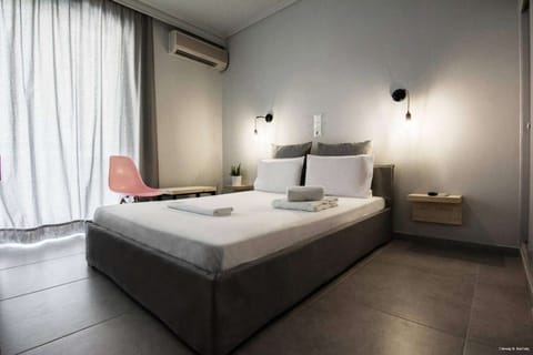 Superior Double Room | Premium bedding, in-room safe, free cribs/infant beds, free WiFi