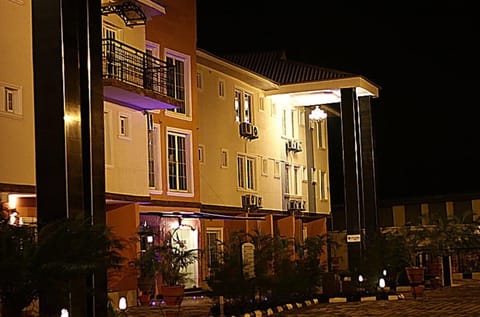 Front of property - evening/night