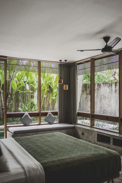 Villa, 1 Bedroom, Private Pool | Minibar, in-room safe, desk, laptop workspace