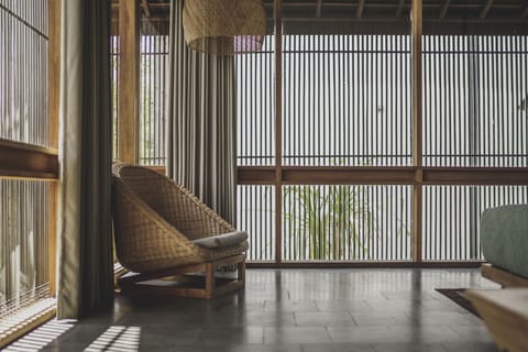 Suite | Minibar, in-room safe, desk, laptop workspace