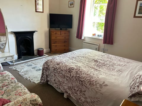 Double Room, Ensuite (Staple Tor) | 1 bedroom