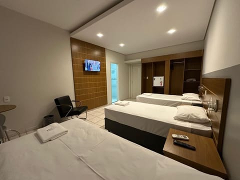 Executive Master | Free WiFi, bed sheets