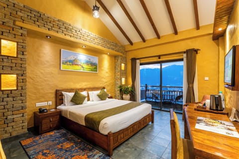 Deluxe Double Room | Premium bedding, memory foam beds, minibar, individually decorated