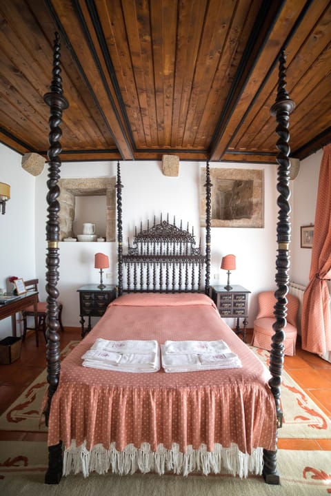 Classic Double or Twin Room | Individually decorated, individually furnished, desk, soundproofing