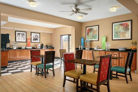 Free buffet breakfast