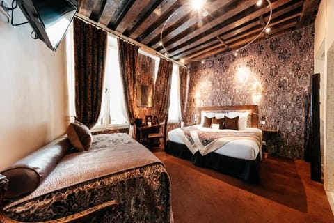 Double Room (Prestige) | Premium bedding, pillowtop beds, in-room safe, individually decorated