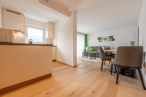 Superior Apartment, 1 Bedroom, Balcony (45 Square Meters) | Living area | 32-inch LED TV with satellite channels, TV