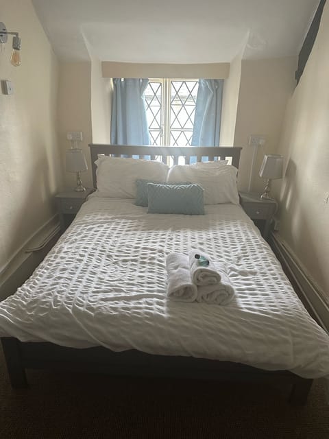 Basic Double Room, Ensuite | 1 bedroom