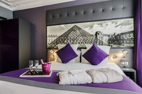 Superior Room, 1 King Bed, Non Smoking (Twin bed on request) | Premium bedding, in-room safe, desk, soundproofing