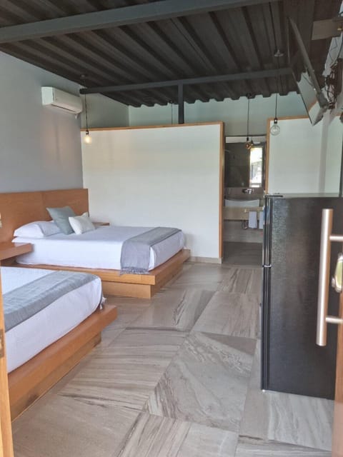 Premium bedding, minibar, individually decorated, individually furnished