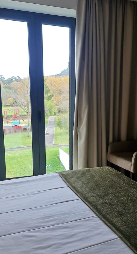 Minibar, desk, blackout drapes, soundproofing