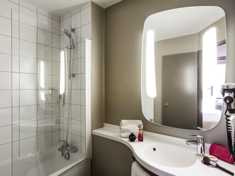 Desk, laptop workspace, blackout drapes, soundproofing