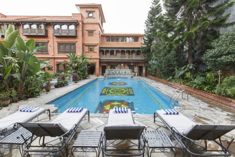 Outdoor pool, sun loungers