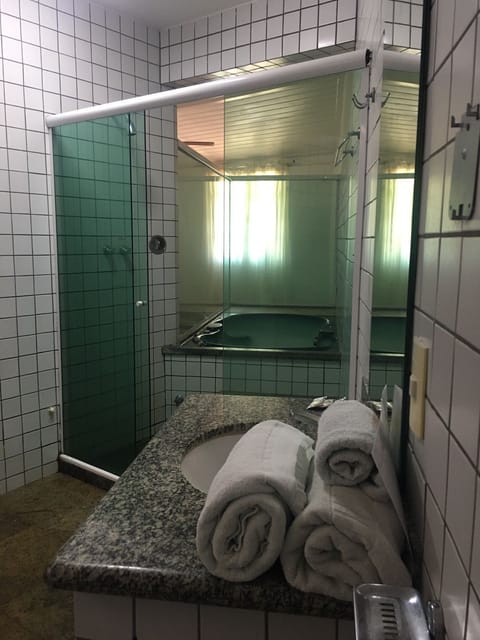 Basic Double Room | Minibar, in-room safe, free WiFi, bed sheets