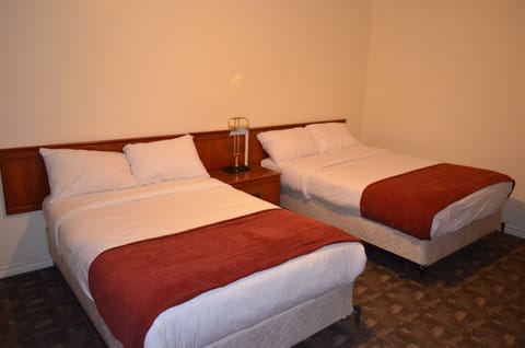 Standard Double Room | WiFi (free)