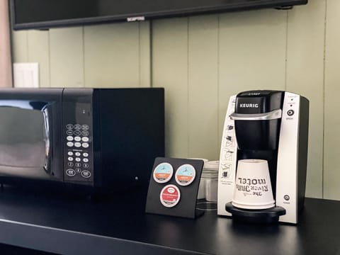 Premium bedding, iron/ironing board, free WiFi, bed sheets