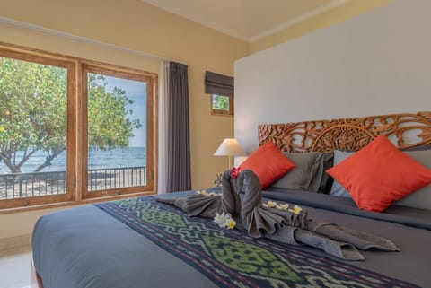 Pool Villas | Pillowtop beds, minibar, in-room safe, iron/ironing board