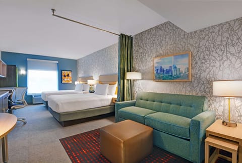 Studio, 2 Queen Beds, Non Smoking | Living area