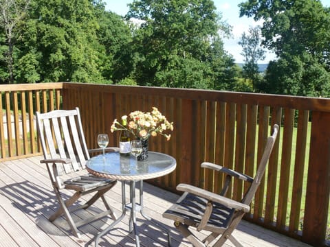 Comfort Cabin, Private Bathroom | Balcony view