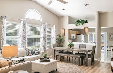 Exclusive House | Living area