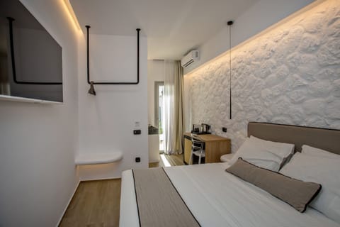 House | 1 bedroom, in-room safe, desk, Internet