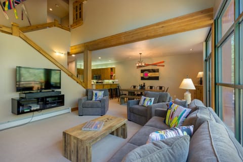 Townhome, 3 Bedrooms | Living room