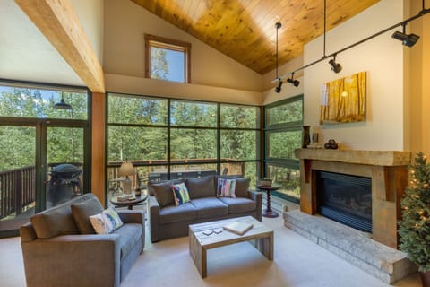 Townhome, 3 Bedrooms | Living room