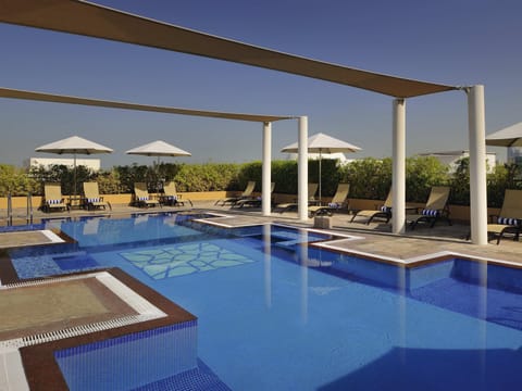 Rooftop pool
