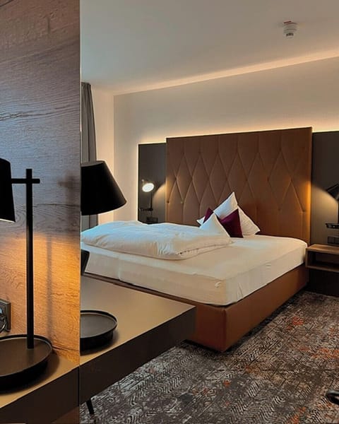 Comfort Room | Premium bedding, down comforters, minibar, in-room safe