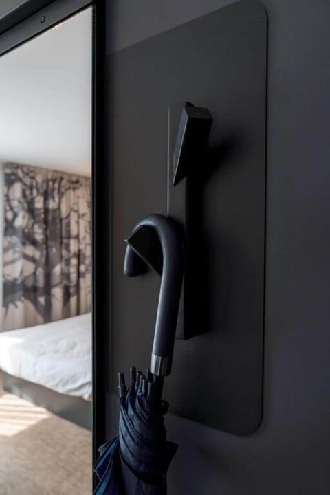 Desk, soundproofing, iron/ironing board, free cribs/infant beds