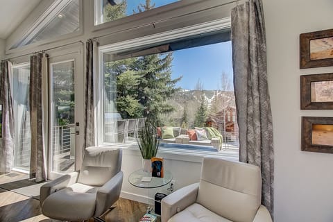 Luxury House | View from room