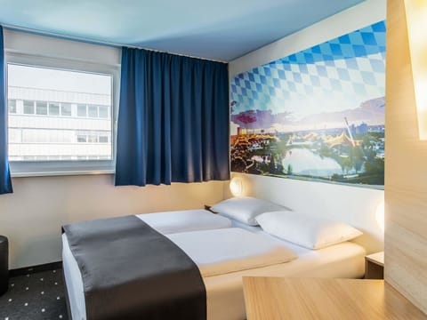 Double Room | Desk, laptop workspace, soundproofing, WiFi (free)